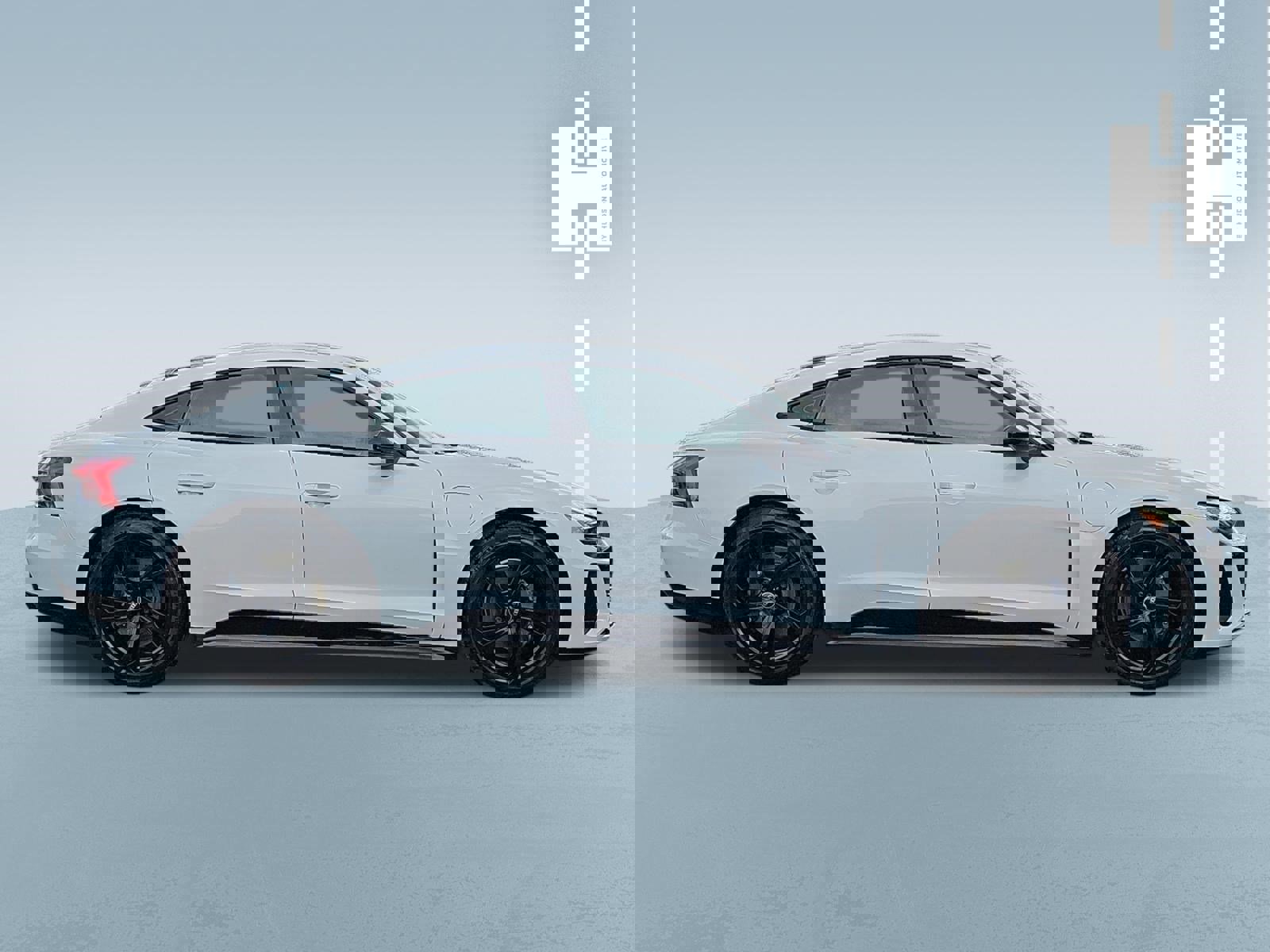 Used 2022 Audi e-tron GT Premium Plus w/ Performance Package image 2