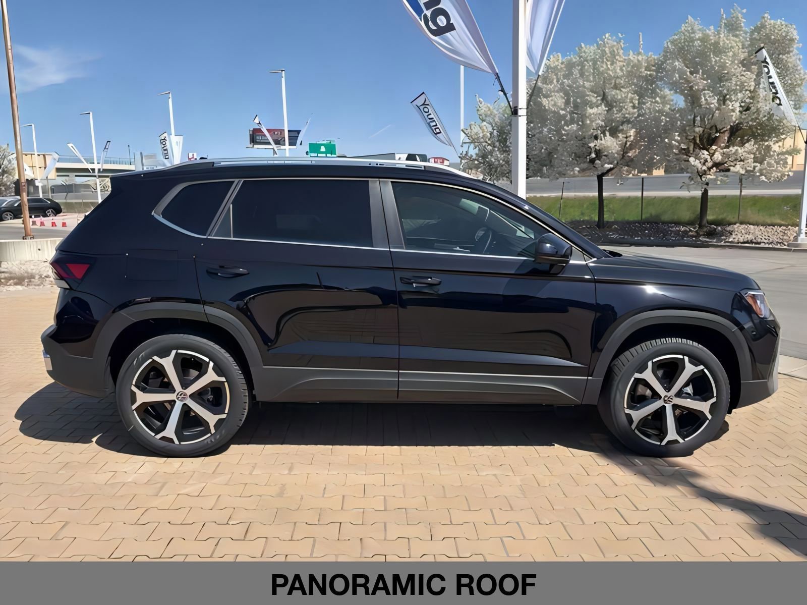 New 2025 Volkswagen Taos SEL image 3