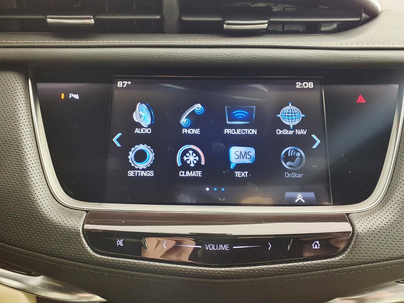 Used 2018 Cadillac XT5 FWD w/ LPO, Wheel Lock Package image 18