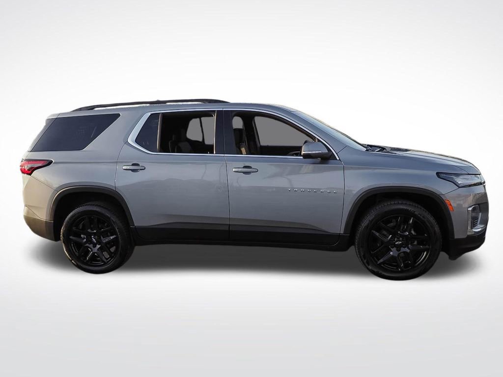 Used 2023 Chevrolet Traverse LT image 8
