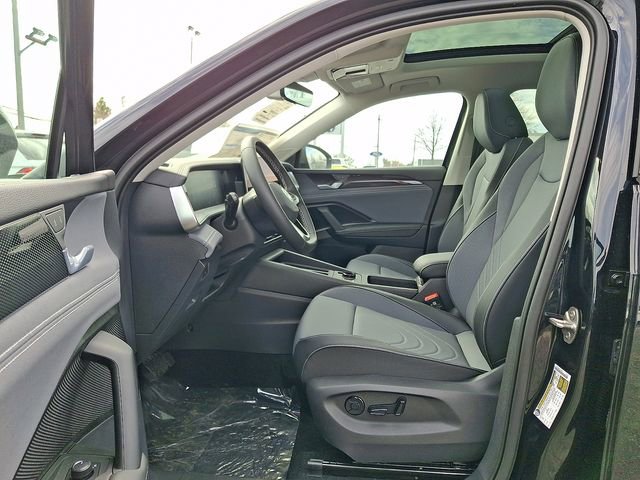 New 2026 Volkswagen Tiguan SE image 6