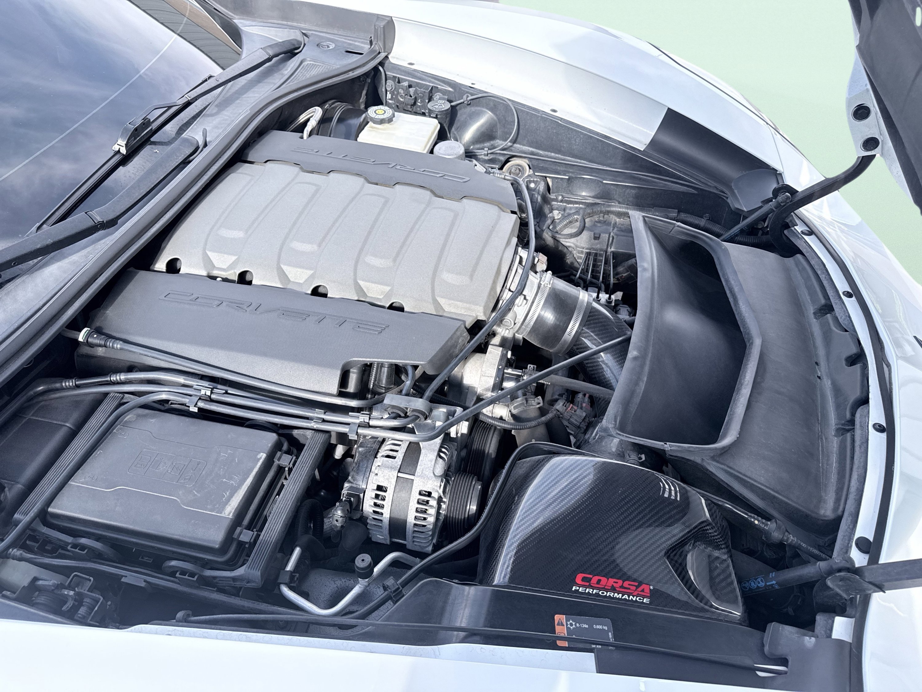 Used 2017 Chevrolet Corvette Z51 1LT w/ Carbon Flash Badge Package image 3