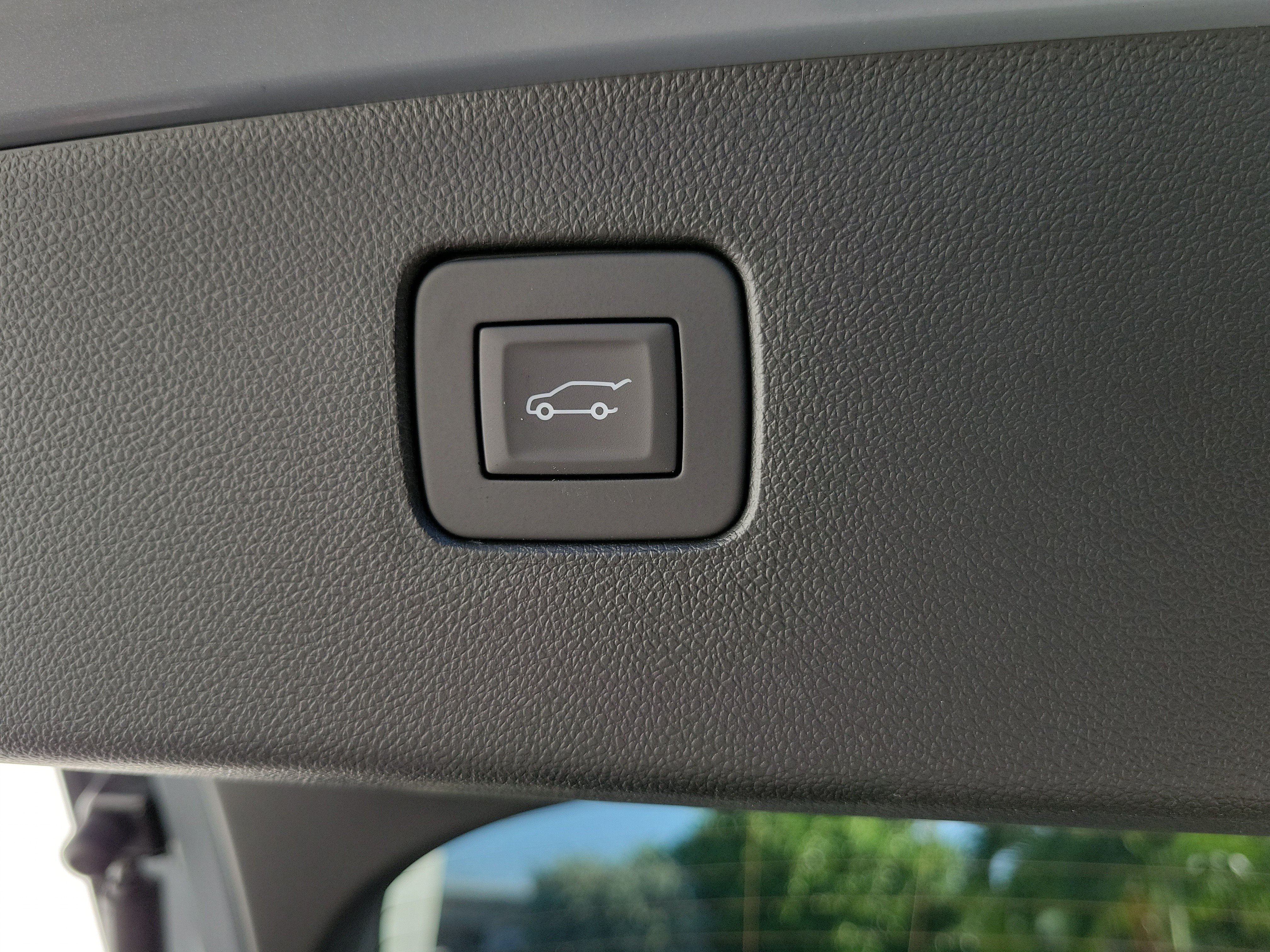 New 2026 Buick Envista Sport Touring w/ Convenience I Package FWD image 9