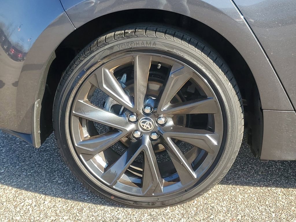 Used 2025 Toyota Corolla XSE image 5