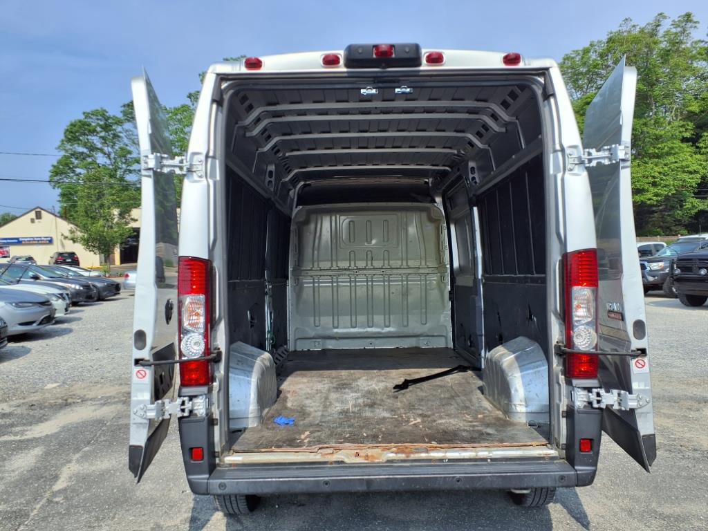 Used 2019 RAM ProMaster 2500 w/ Interior Convenience Group image 42