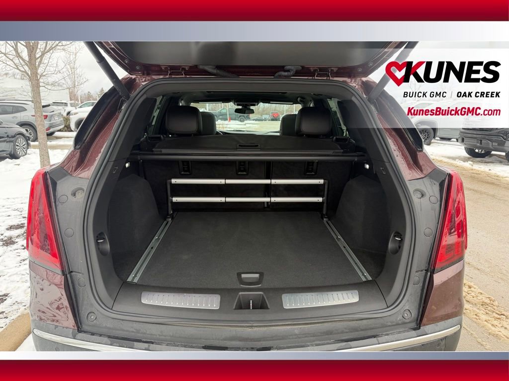 Used 2023 Cadillac XT5 Premium Luxury image 4