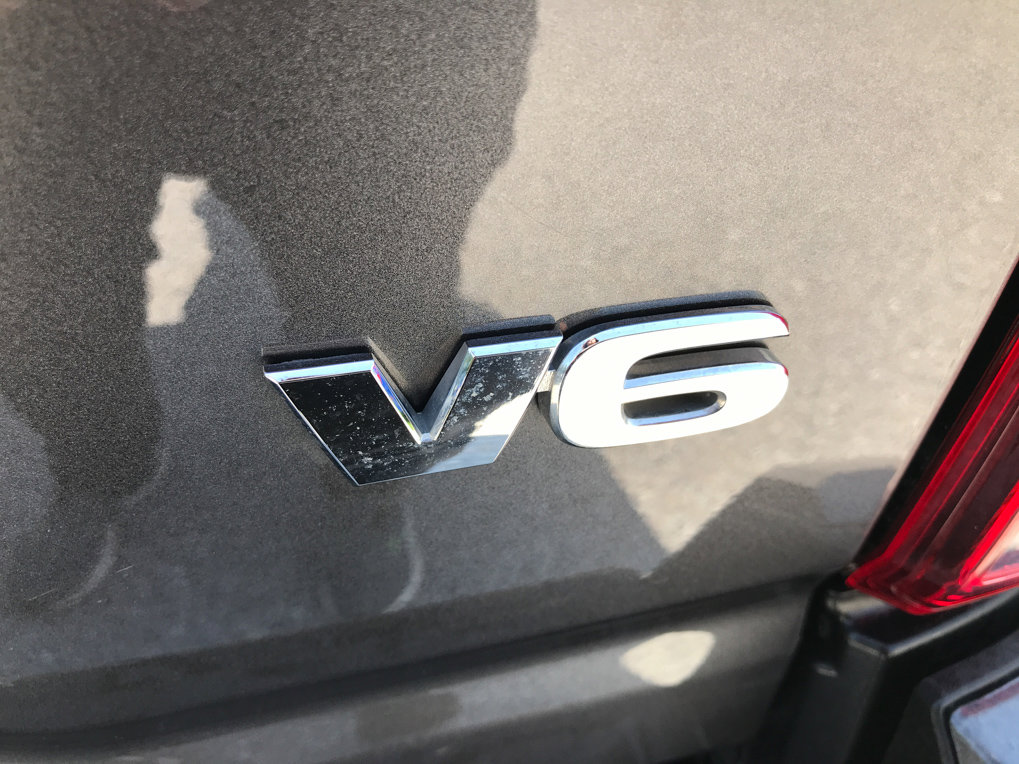 Used 2019 Toyota Tacoma TRD Sport AWD/4WD image 9