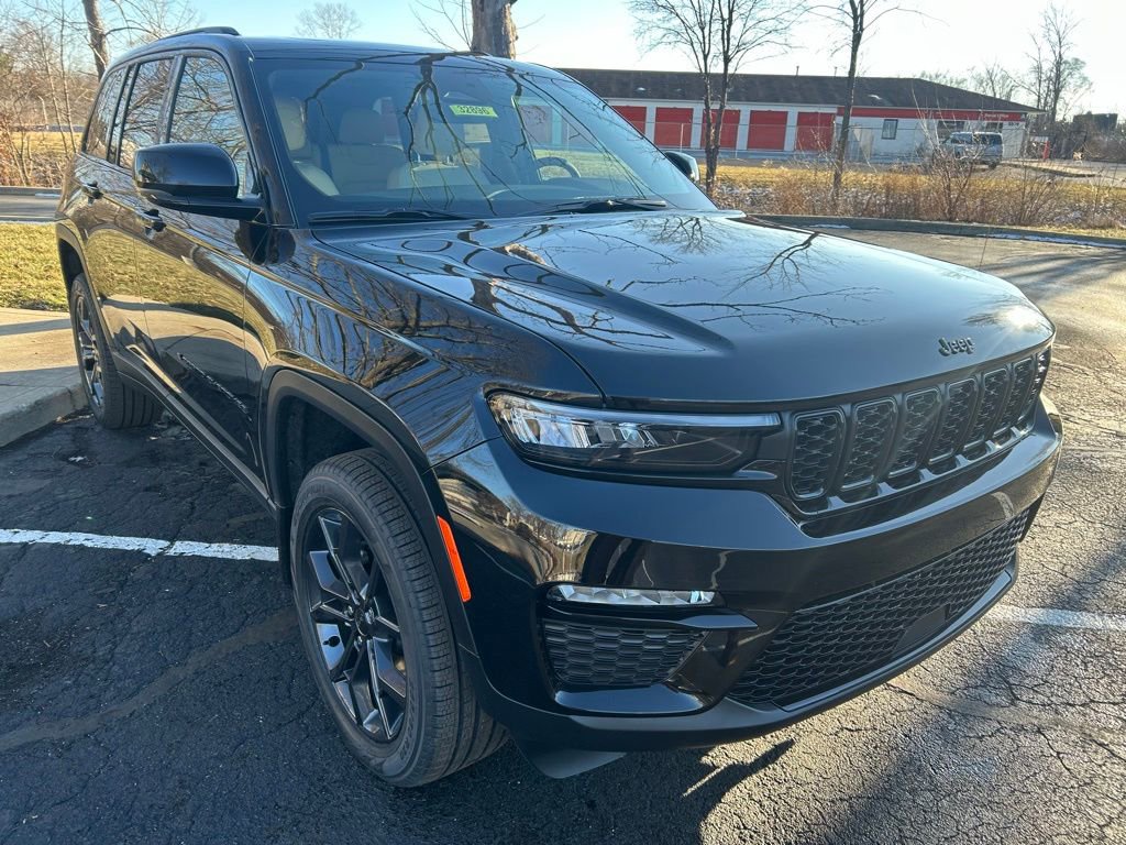 New 2025 Jeep Grand Cherokee Limited image 23