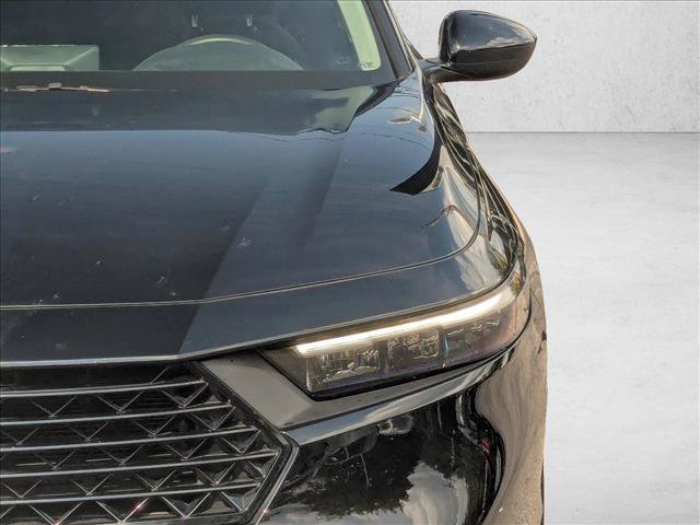 Used 2025 Honda Accord LX image 9