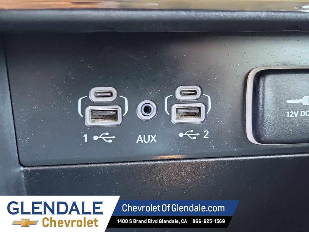Used 2023 Jeep Grand Cherokee Laredo AWD/4WD image 27