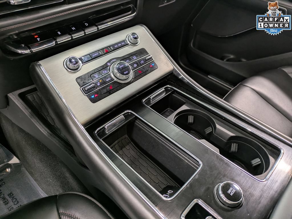 Used 2022 Lincoln Aviator AWD w/ Premium Package image 15
