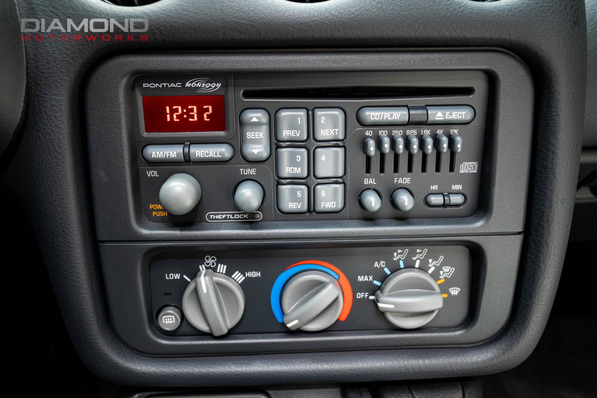 Used 1999 Pontiac Firebird Trans Am RWD image 99
