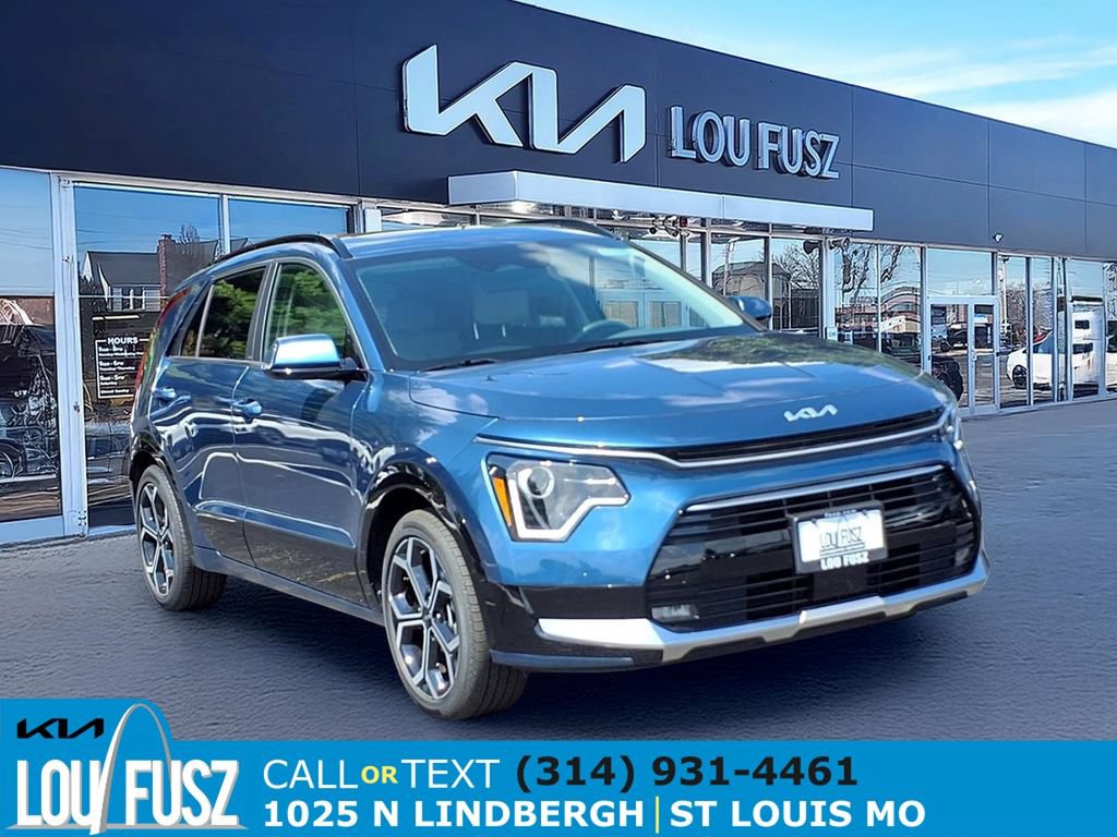 Used 2025 Kia Niro EX Touring FWD video 1