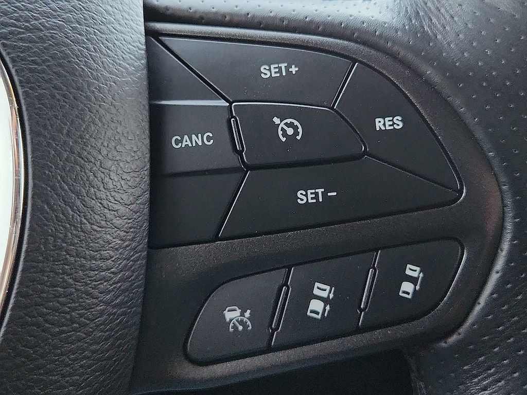 Used 2023 Dodge Durango GT RWD image 23