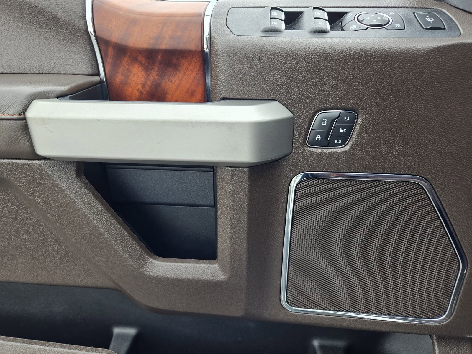 Used 2022 Ford F350 King Ranch w/ King Ranch Ultimate Package image 20