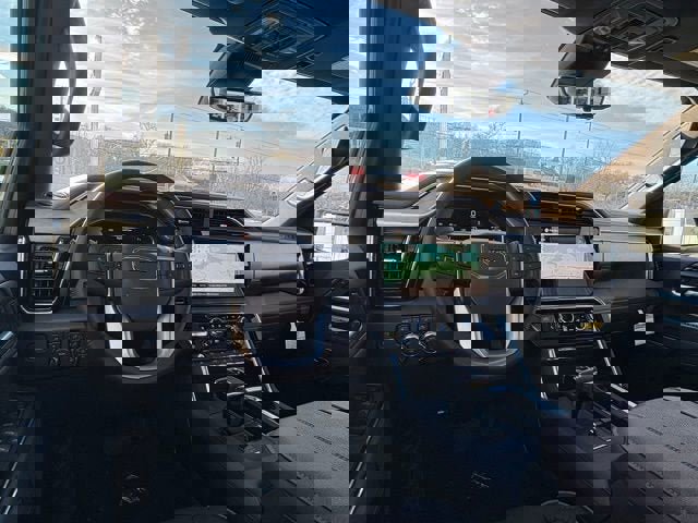 New 2026 GMC Sierra 1500 Denali w/ Denali Reserve Package image 18