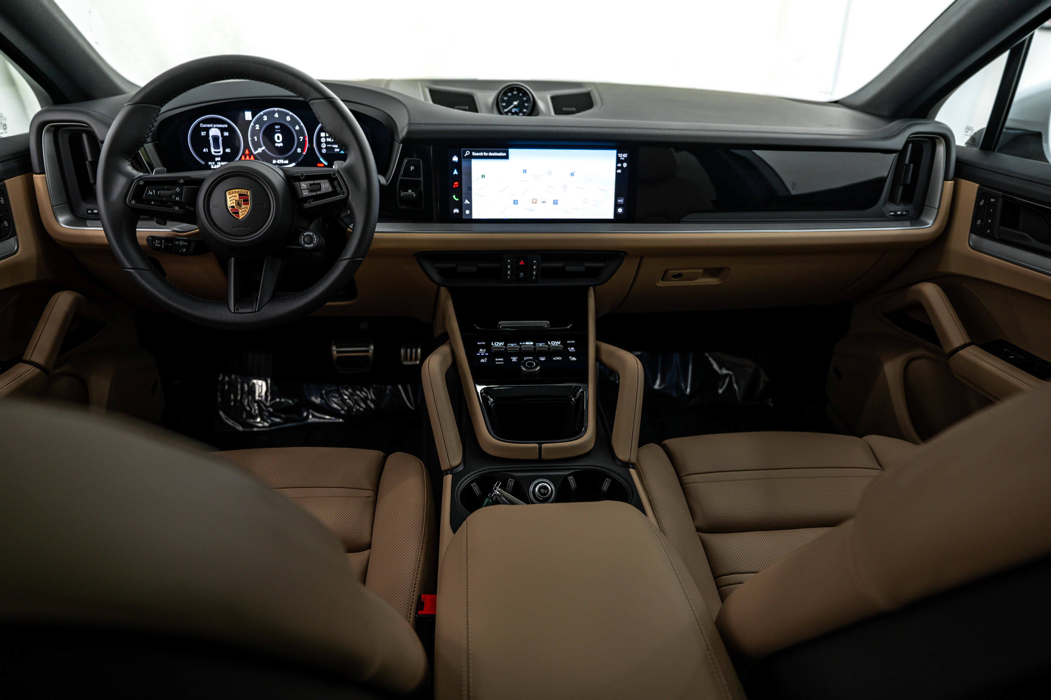 Certified 2026 Porsche Cayenne S AWD/4WD image 12