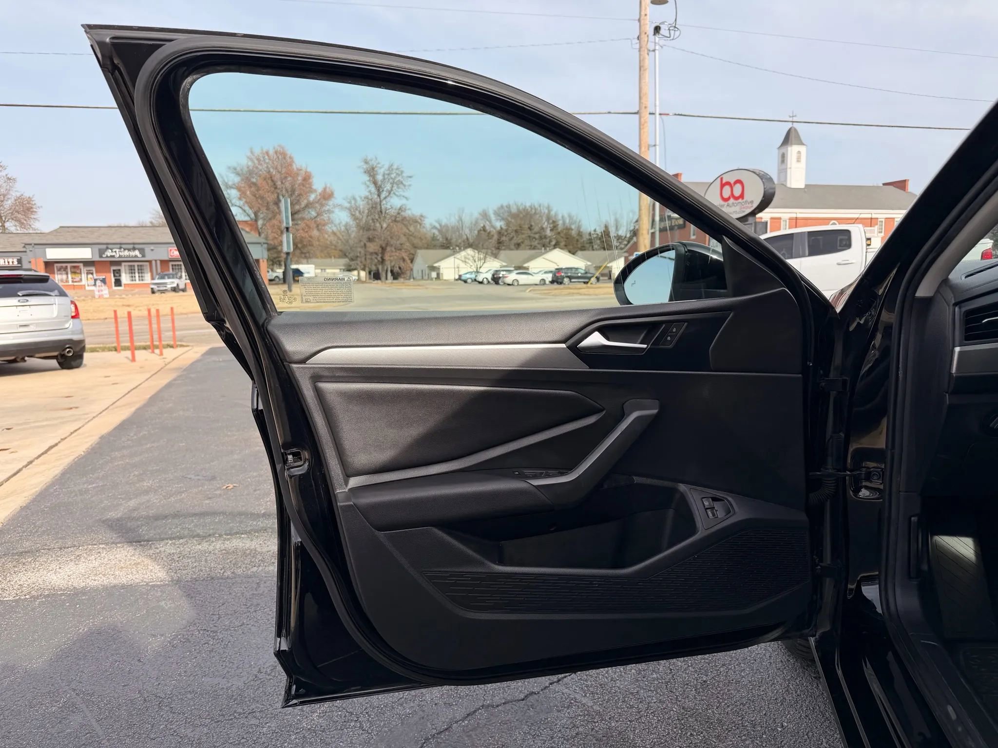 Used 2020 Volkswagen Jetta S image 8