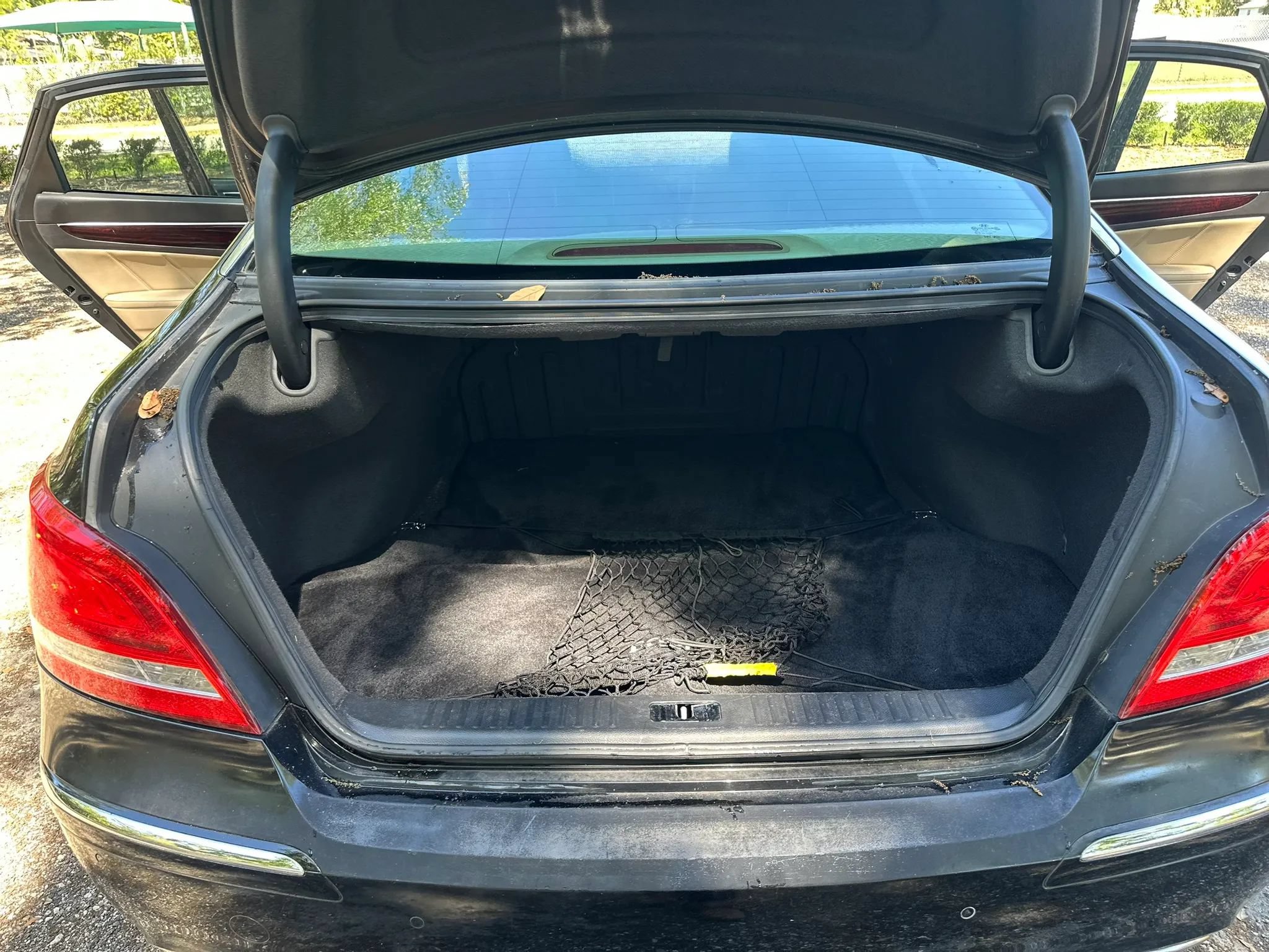 Used 2013 Hyundai Equus Signature RWD image 10