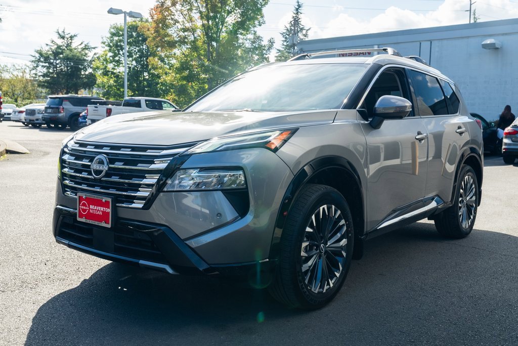 New 2026 Nissan Rogue Platinum image 3
