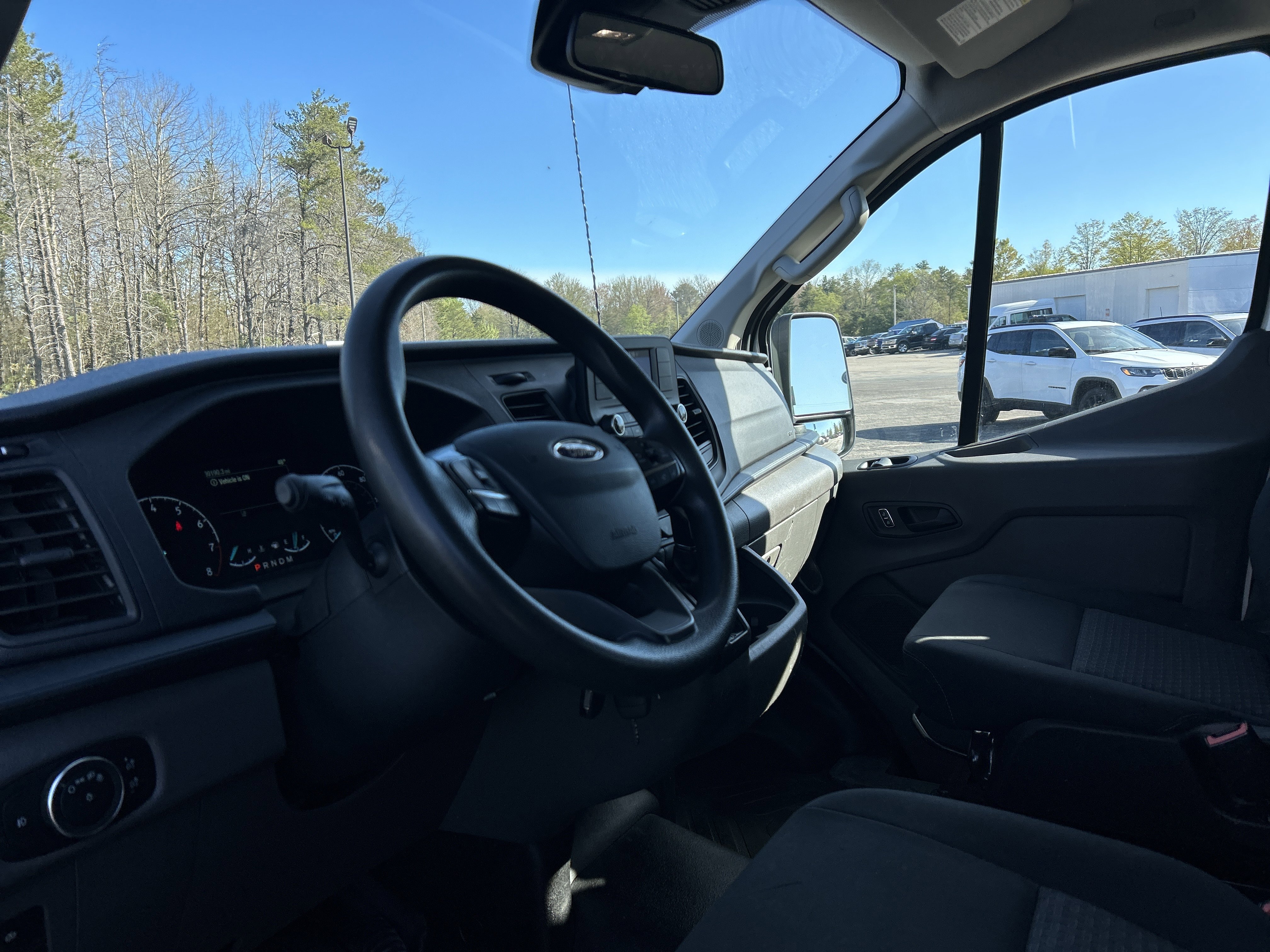 Used 2024 Ford Transit 250 Low Roof AWD w/ Exterior Upgrade Package image 14