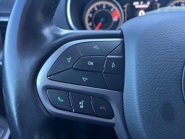 Used 2021 Jeep Cherokee Latitude Plus w/ Sun & Sound Group image 26