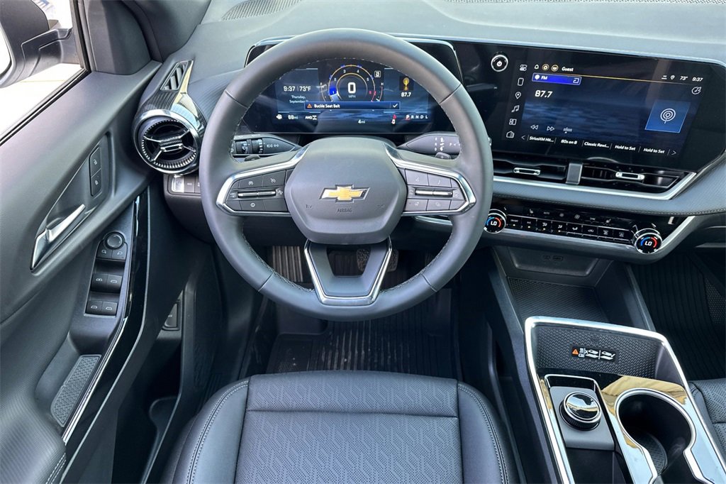 New 2026 Chevrolet Equinox LT w/ Convenience Package II image 15