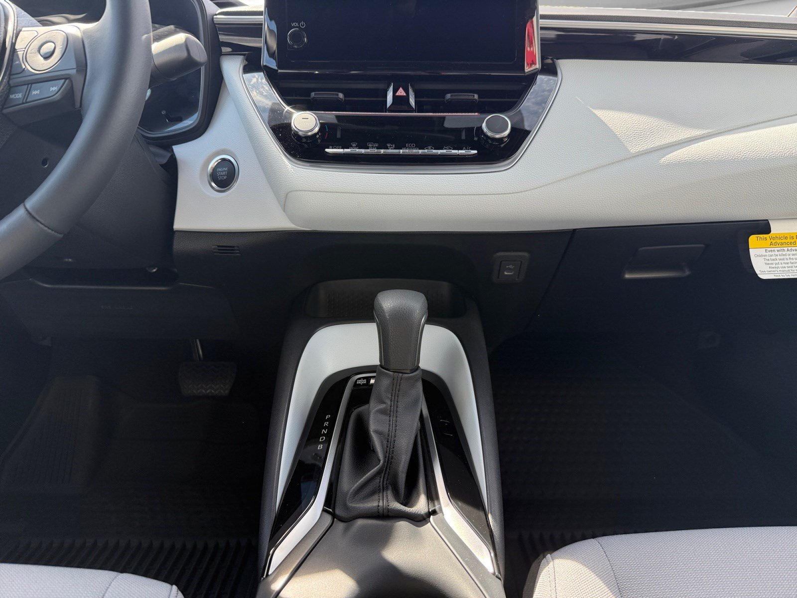 New 2026 Toyota Corolla SE FWD image 12