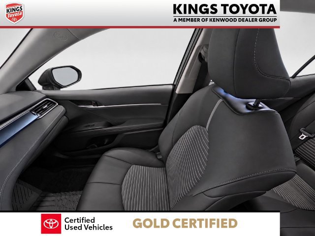 Certified 2022 Toyota Camry SE w/ Cold Weather Package FWD image 15