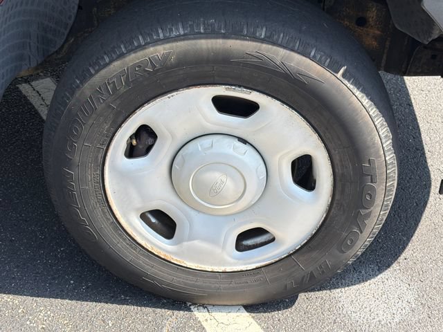 Used 2005 Ford F150 2WD Regular Cab image 13