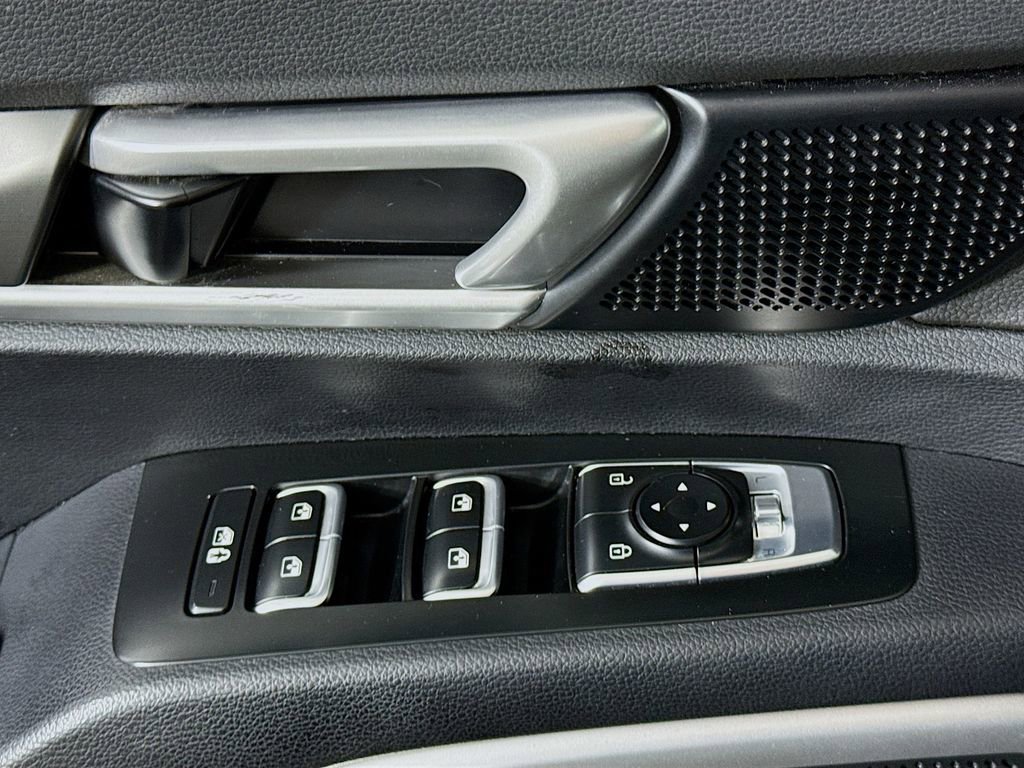 Used 2021 Kia Telluride S image 23