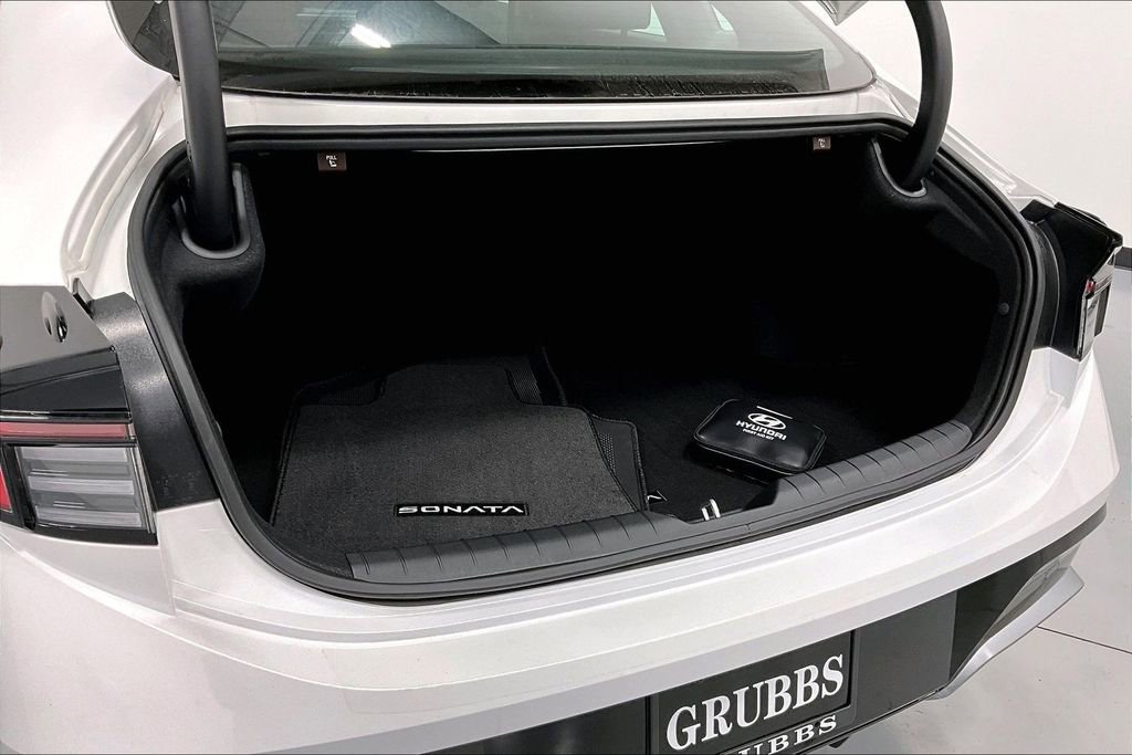 New 2026 BMW X1 xDrive28i w/ Convenience Package AWD/4WD image 38