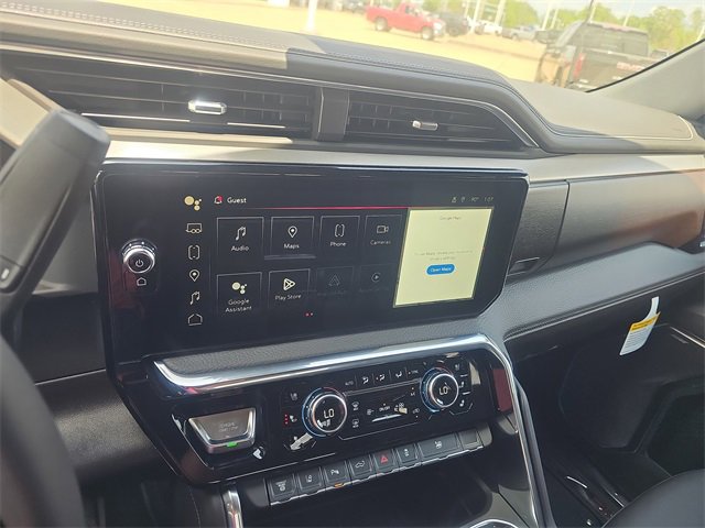 New 2025 GMC Sierra 3500 Denali w/ Denali Reserve Package image 15