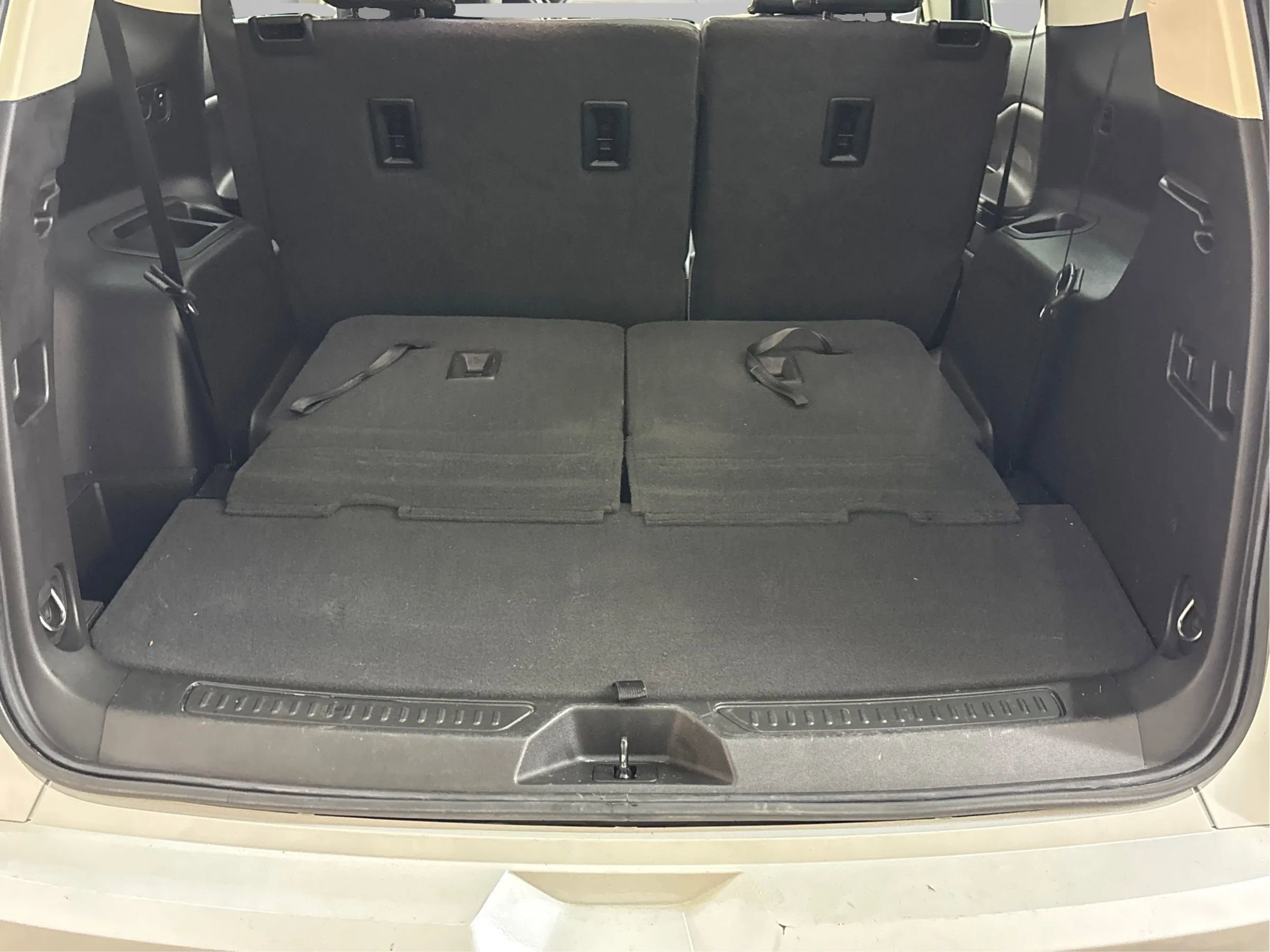 Used 2020 GMC Acadia Denali w/ Denali Ultimate Package image 16