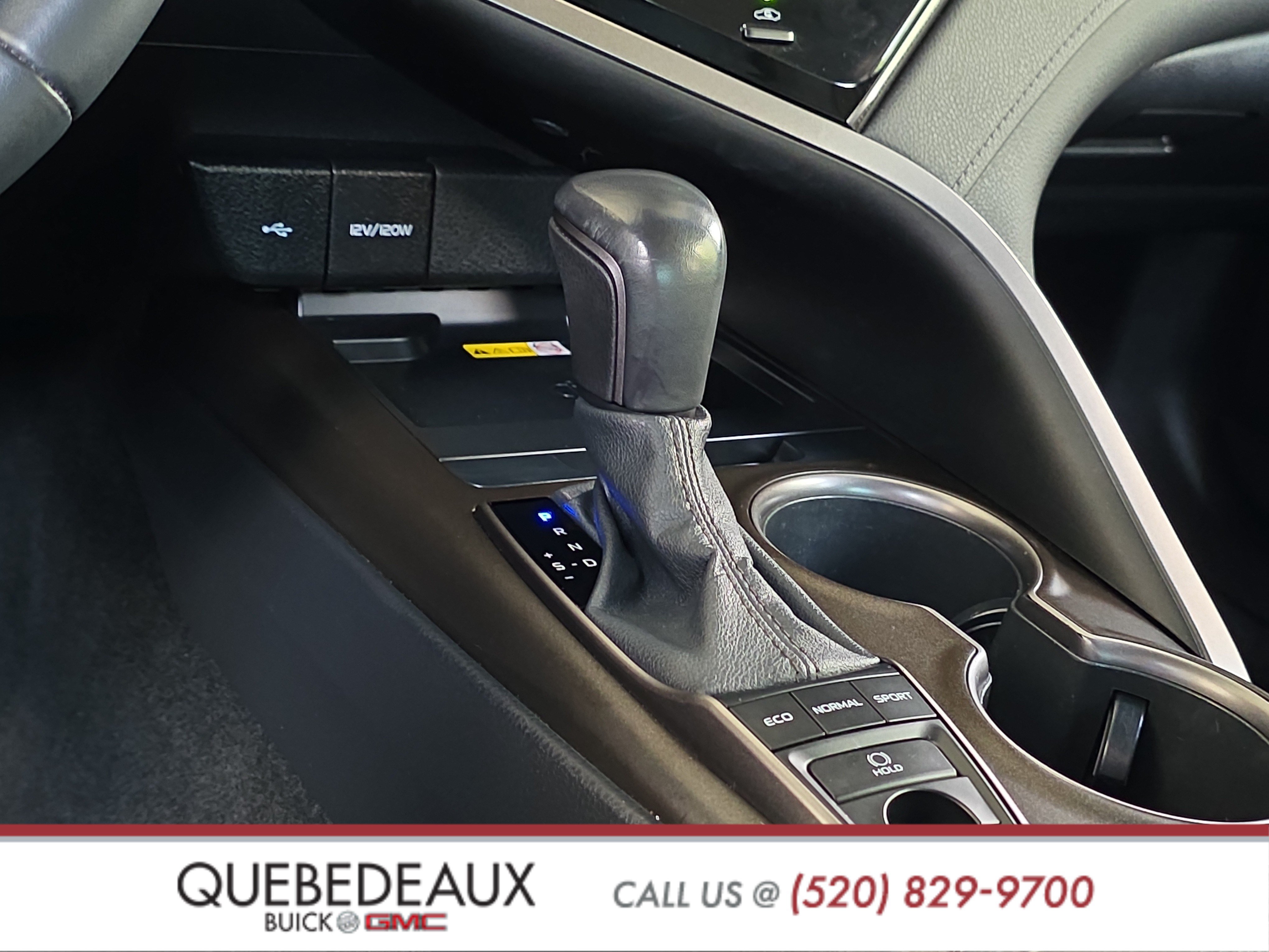 Used 2022 Toyota Camry XSE FWD image 19