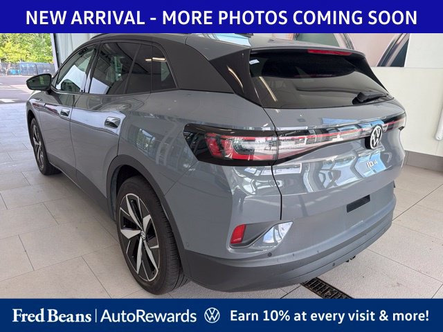 Used 2023 Volkswagen ID.4 Pro S AWD/4WD image 4