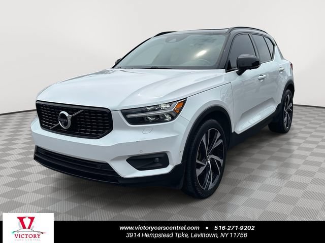Used 2019 Volvo XC40 T5 R-Design