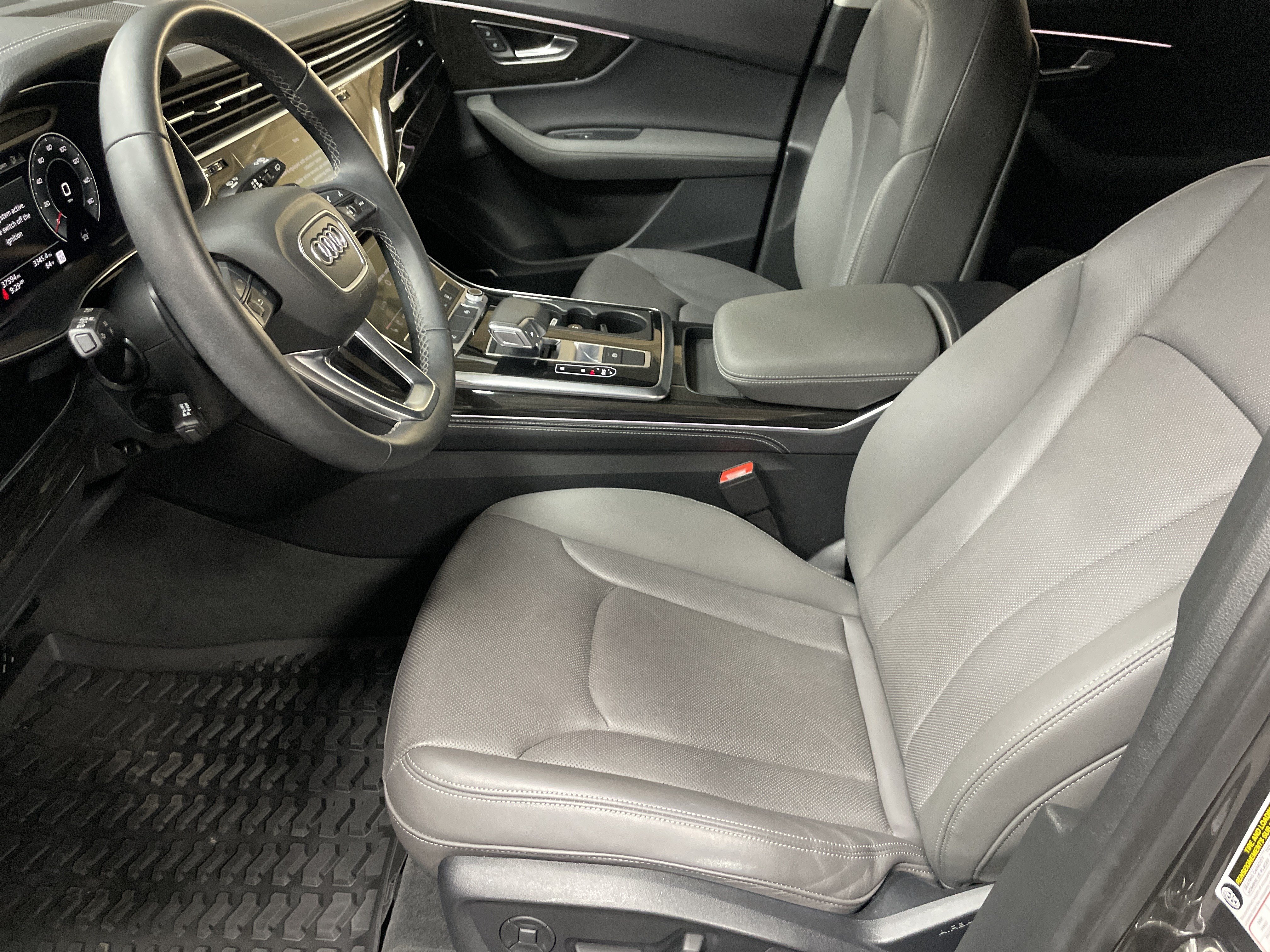 Used 2025 Audi Q7 2.0T Premium Plus AWD/4WD image 16
