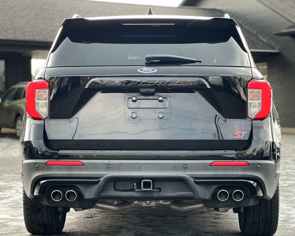 Used 2020 Ford Explorer ST w/ ST Street Pack image 6