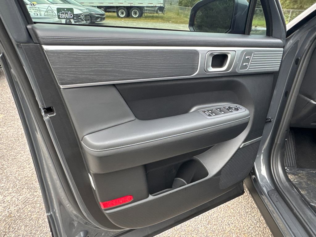 New 2026 Hyundai Santa Fe Limited image 10