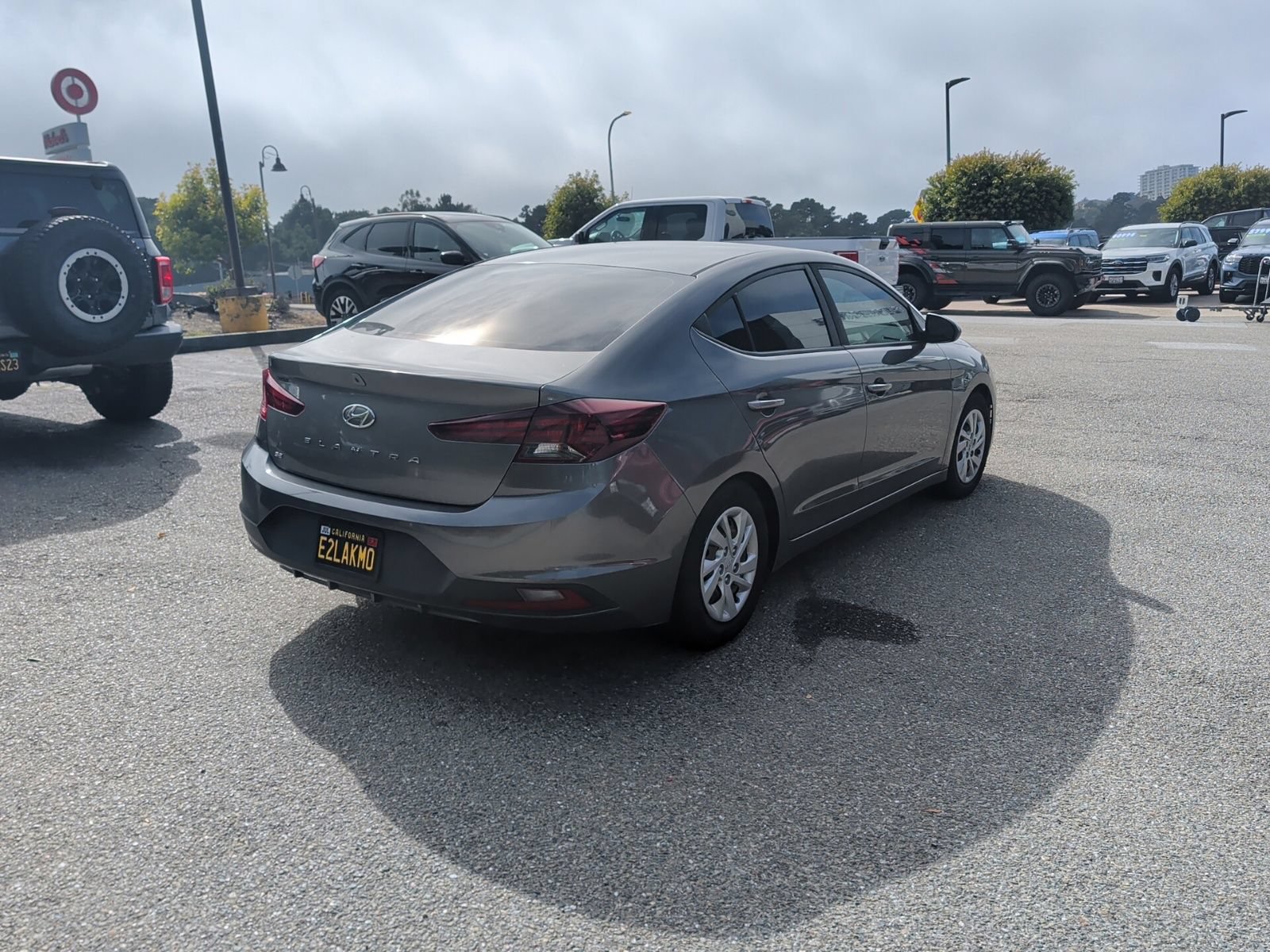 Used 2020 Hyundai Elantra SE w/ Cargo Package (C1) FWD image 9