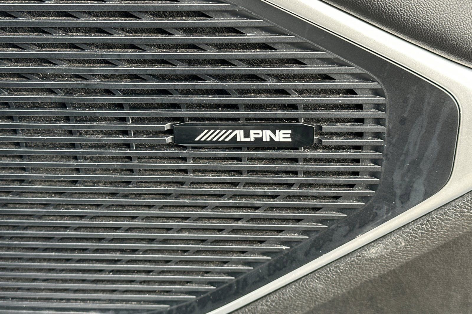 Used 2024 Jeep Wagoneer L Series II w/ Flexible Seating Group image 22