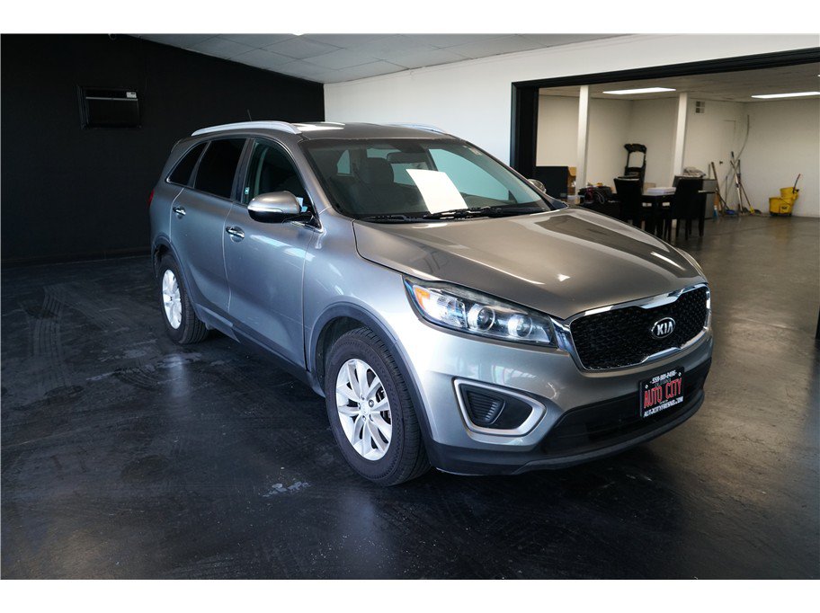Used 2017 Kia Sorento LX FWD image 9
