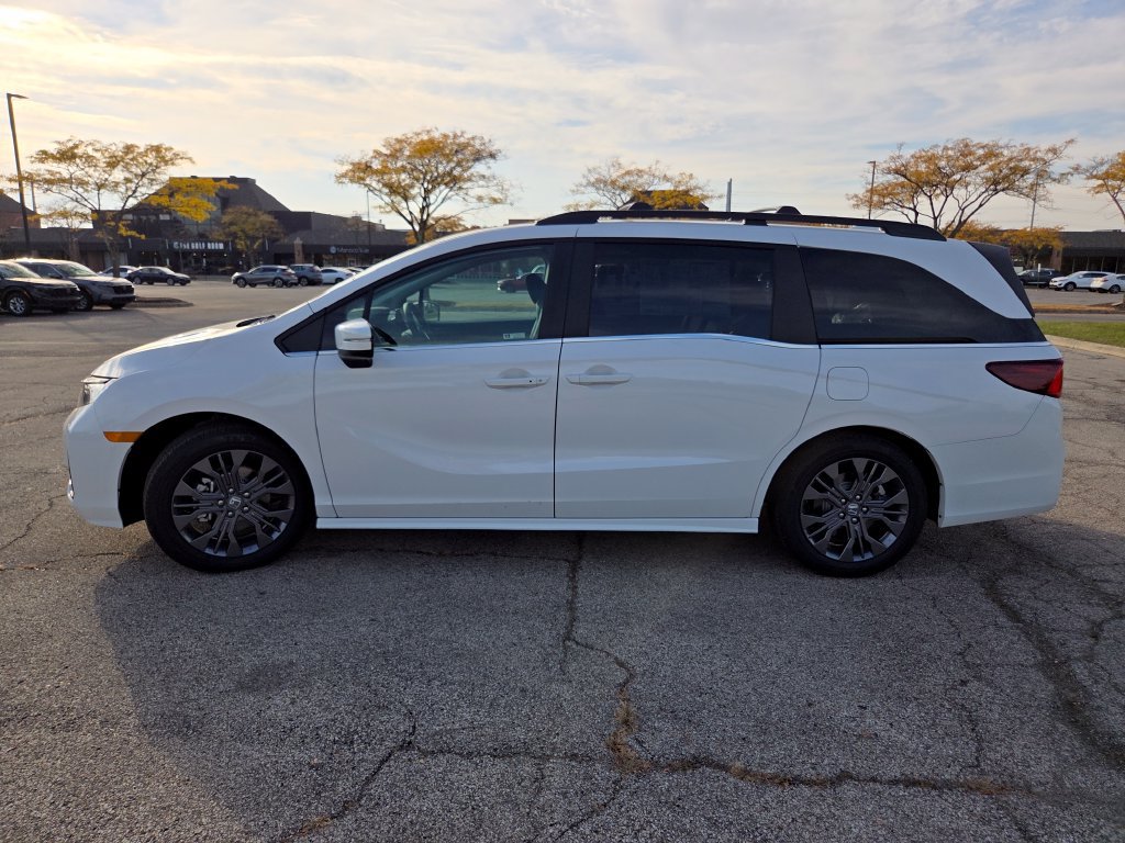 New 2027 Honda Odyssey Touring image 25