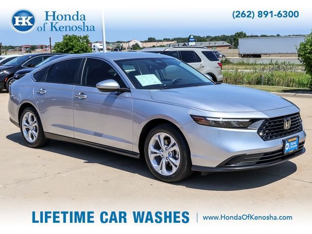 Used 2025 Honda Accord LX image 7