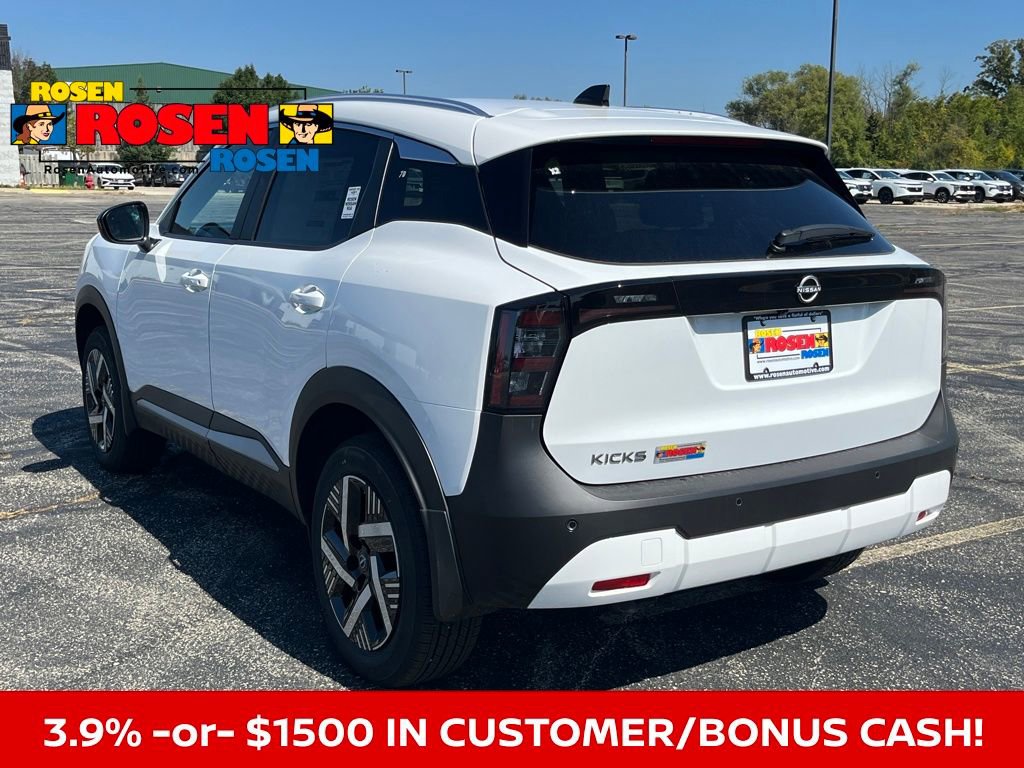 New 2026 Nissan Kicks SV image 3