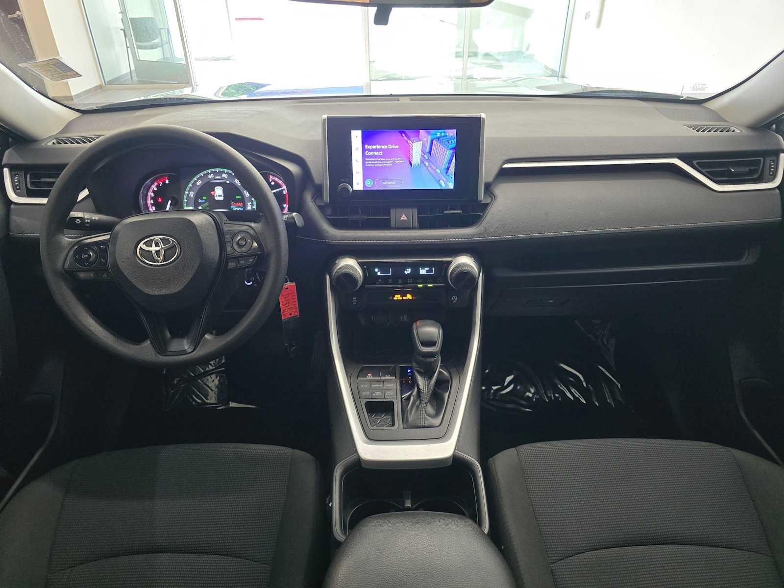 Used 2023 Toyota RAV4 LE AWD/4WD image 10