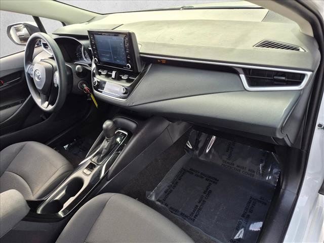 Used 2022 Toyota Corolla LE w/ Carpet Mat Package (TMS) FWD image 15