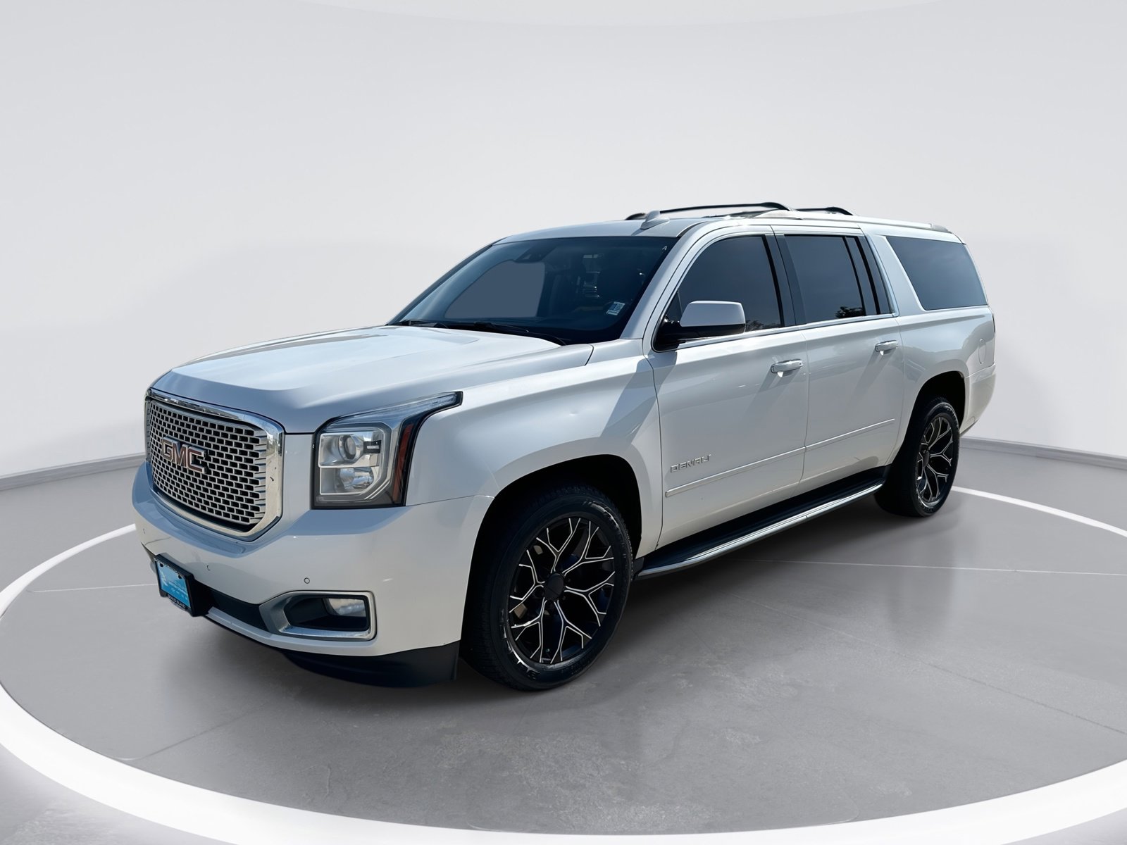 Used 2017 GMC Yukon XL Denali w/ Open Road Package AWD/4WD video 1
