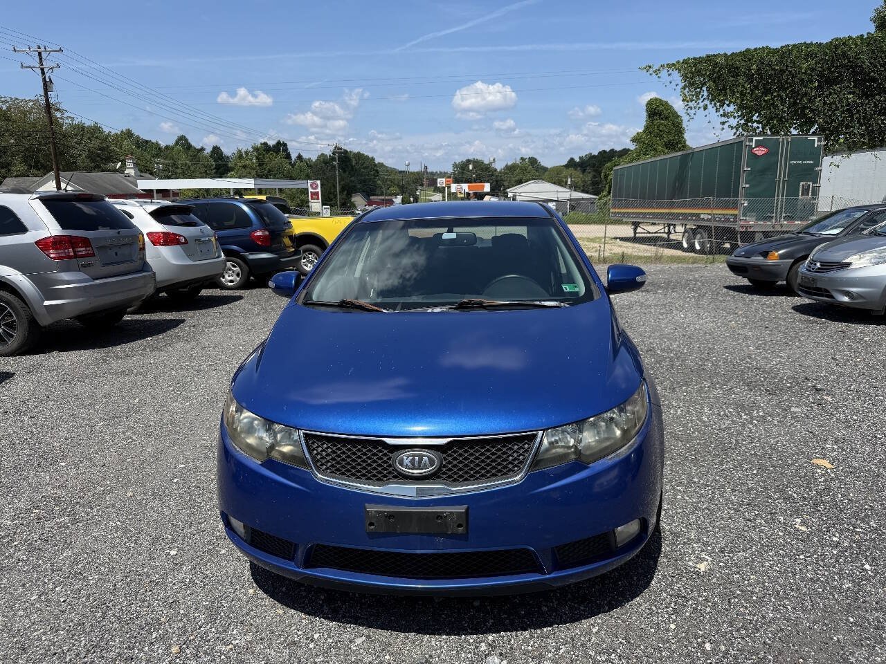 Used 2010 Kia Forte SX FWD image 4